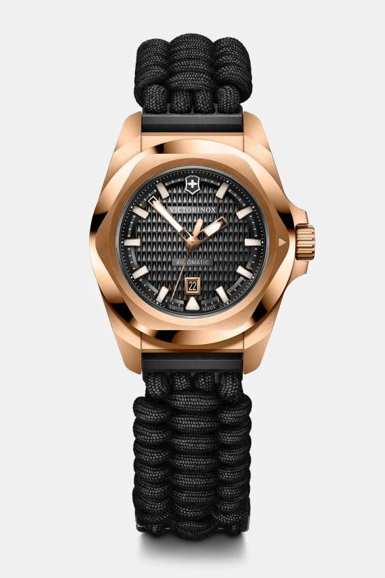 wat_242025-1_s1io%3dtransformbackground,colorf0f0f0%26io%3dtransformfit,width1100,height830%26quality%3d100_9db08